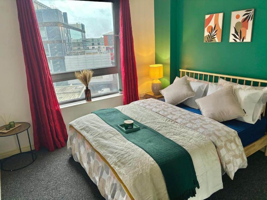 Luxury Apartment In The Heart Of Birmingham City! Exterior foto